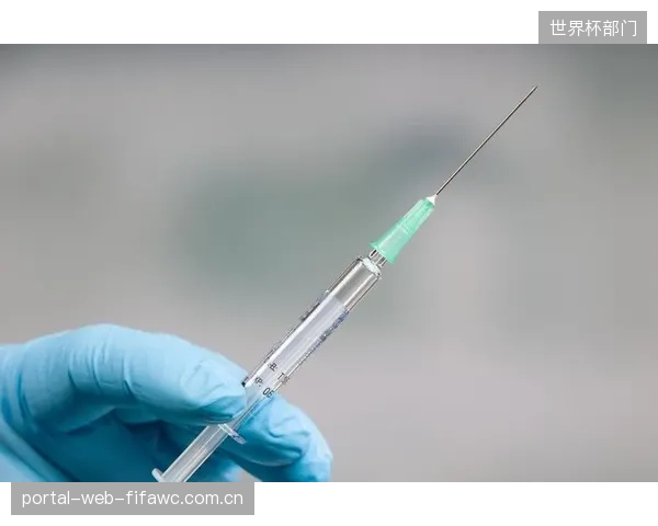耐久性的大幅改善:巴斯夫MasterFiber纤维的加入,可使C40混凝土的氯离子渗透率降低80%,延缓钢筋锈蚀 耐久性的大幅改善:巴斯夫MasterFiber纤维的加入,可使C40混凝土的氯离子渗透率降低80%,延缓钢筋锈蚀